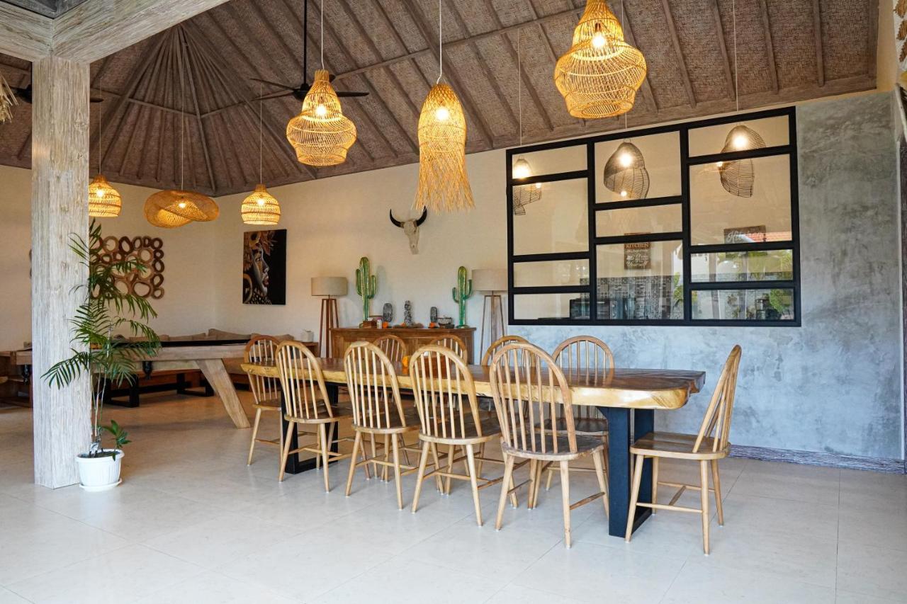 Villa White Karma Seminyak  Exterior photo